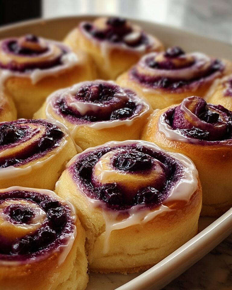 Blueberry Cheesecake Swirl Rolls Recipe