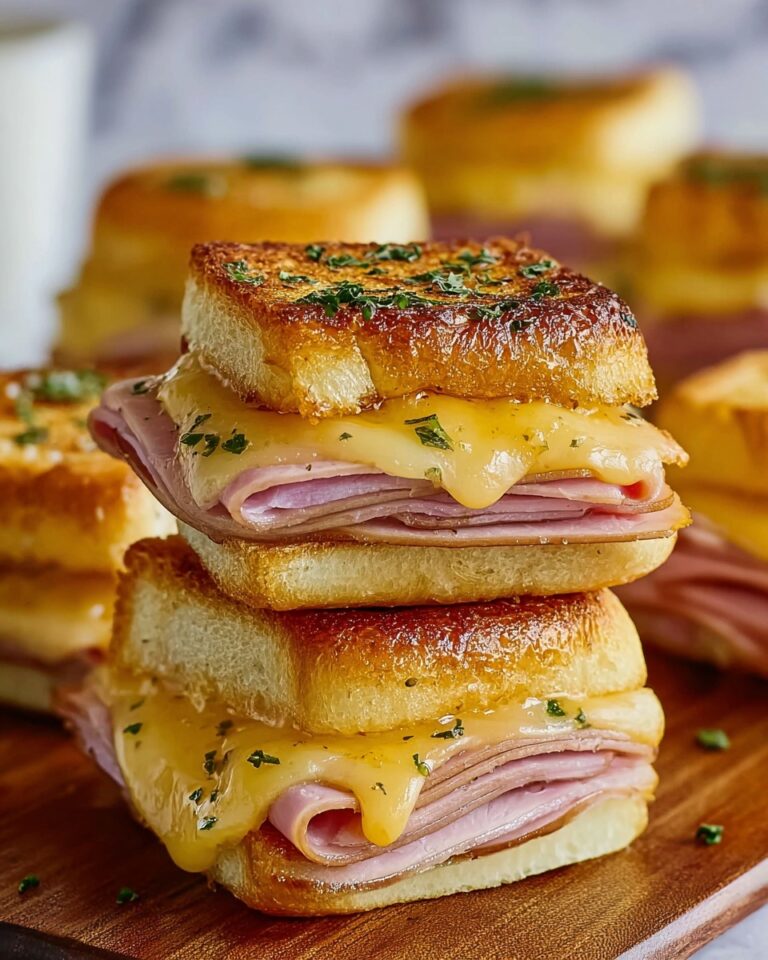 Hawaiian Ham and Cheese Sliders – The Ultimate Sweet and Savory Bite-Sized Delight Recipe