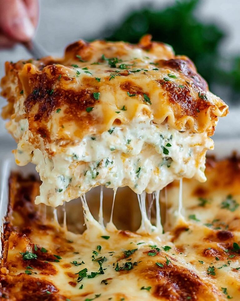 Chicken Lasagna with Spinach and Creamy Herb Sauce Recipe