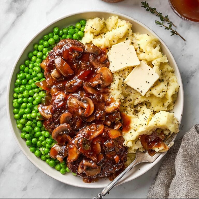 Hearty Hamburger Steak with Mushrooms and Red Wine Gravy Recipe
