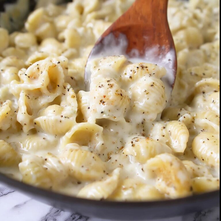 Creamy Garlic Parmesan Tortellini Recipe